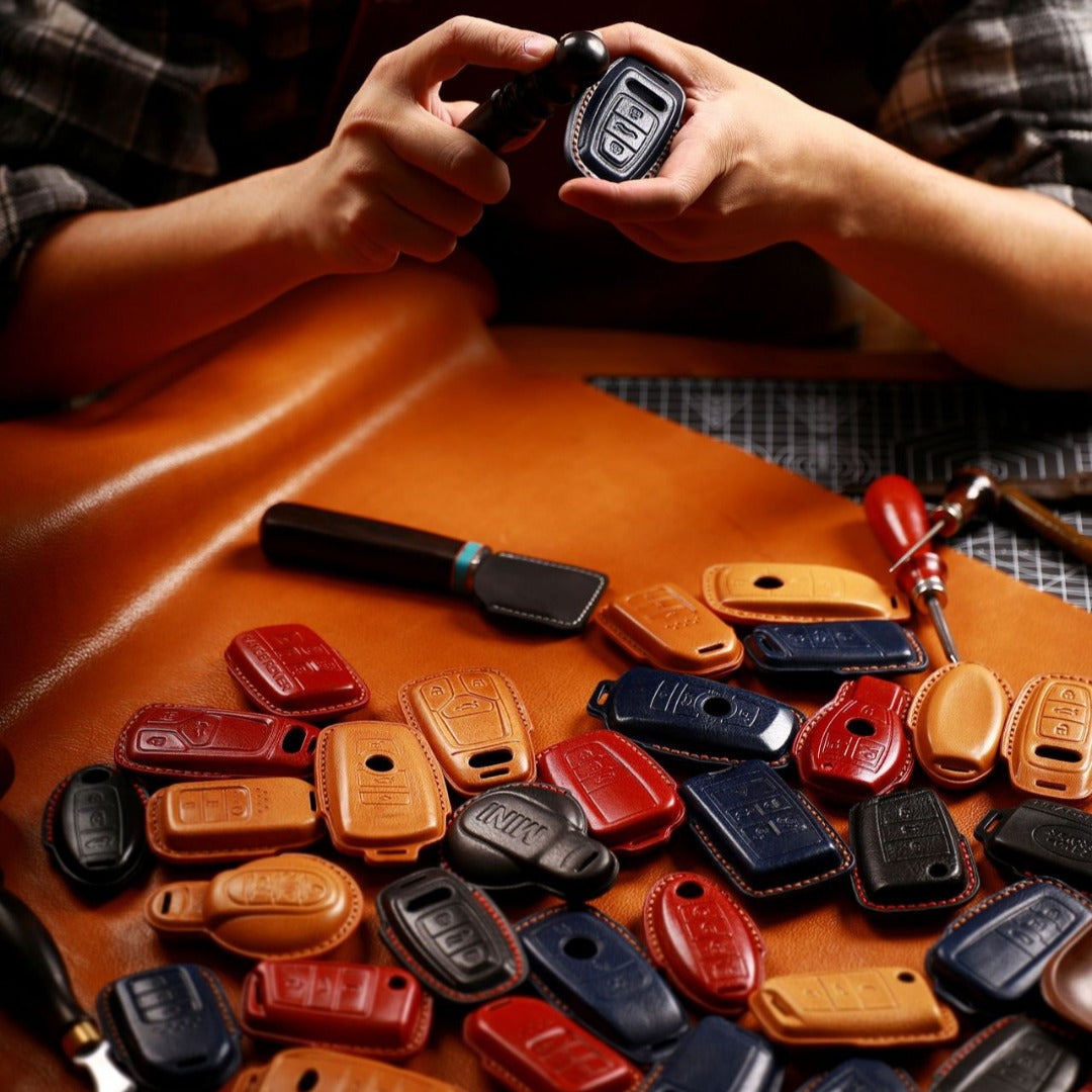 Premium Audi Leather Car Key Cover - Luxury Protection & Custom Fit for Audi Keys